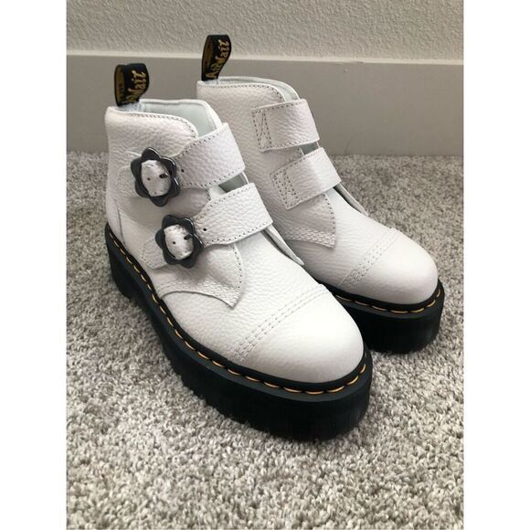 Dr Martens Devon Flower Quad Boots Women's Size 8 - Picture 1 of 7